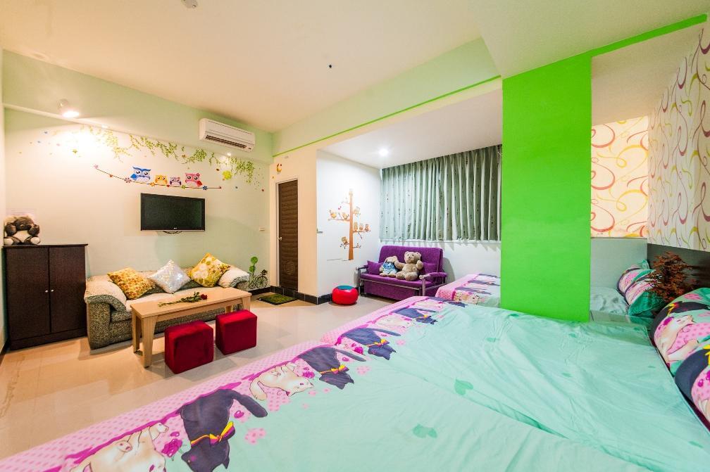 Love Night Market Inn Лодун Экстерьер фото